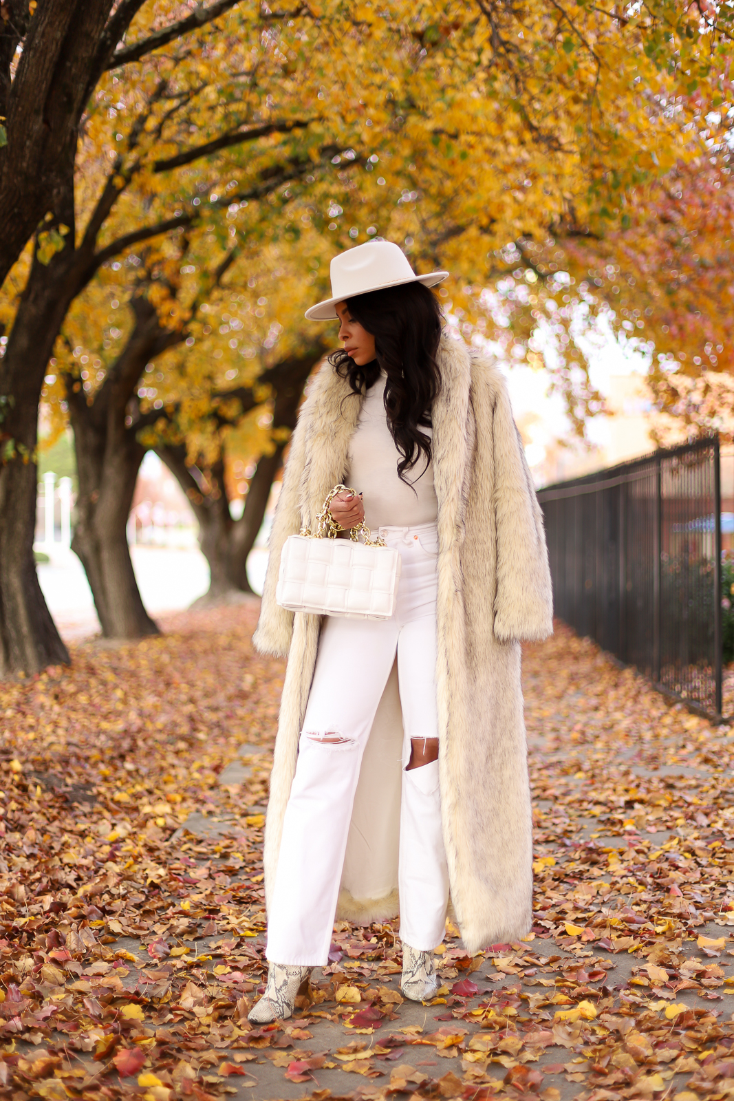 how to wear white after Labor Day